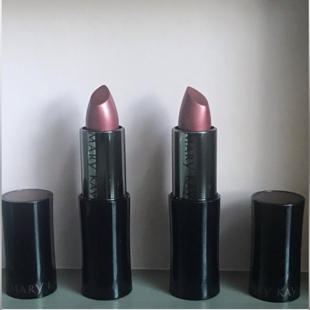 2 Mary Kay Whipped Berries Creme Lipsticks